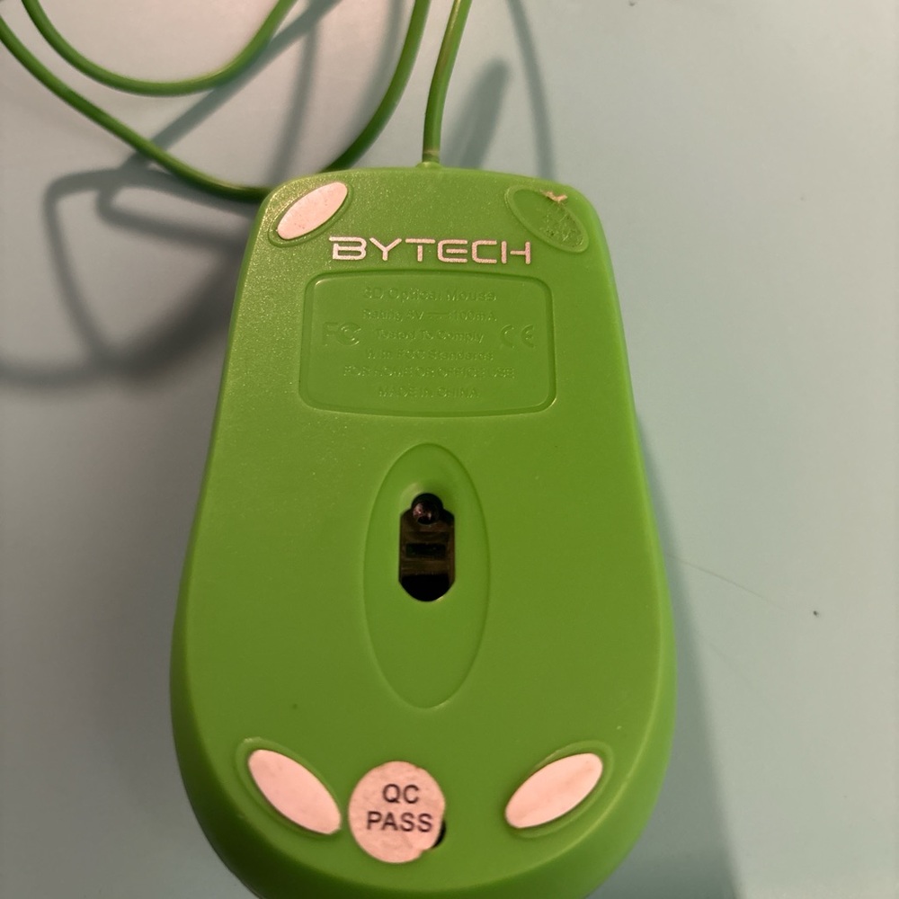 Colorful Wired Computer Mouse - Picture 3 of 3